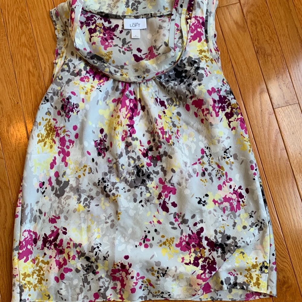 Loft multicolored sleeveless blouse